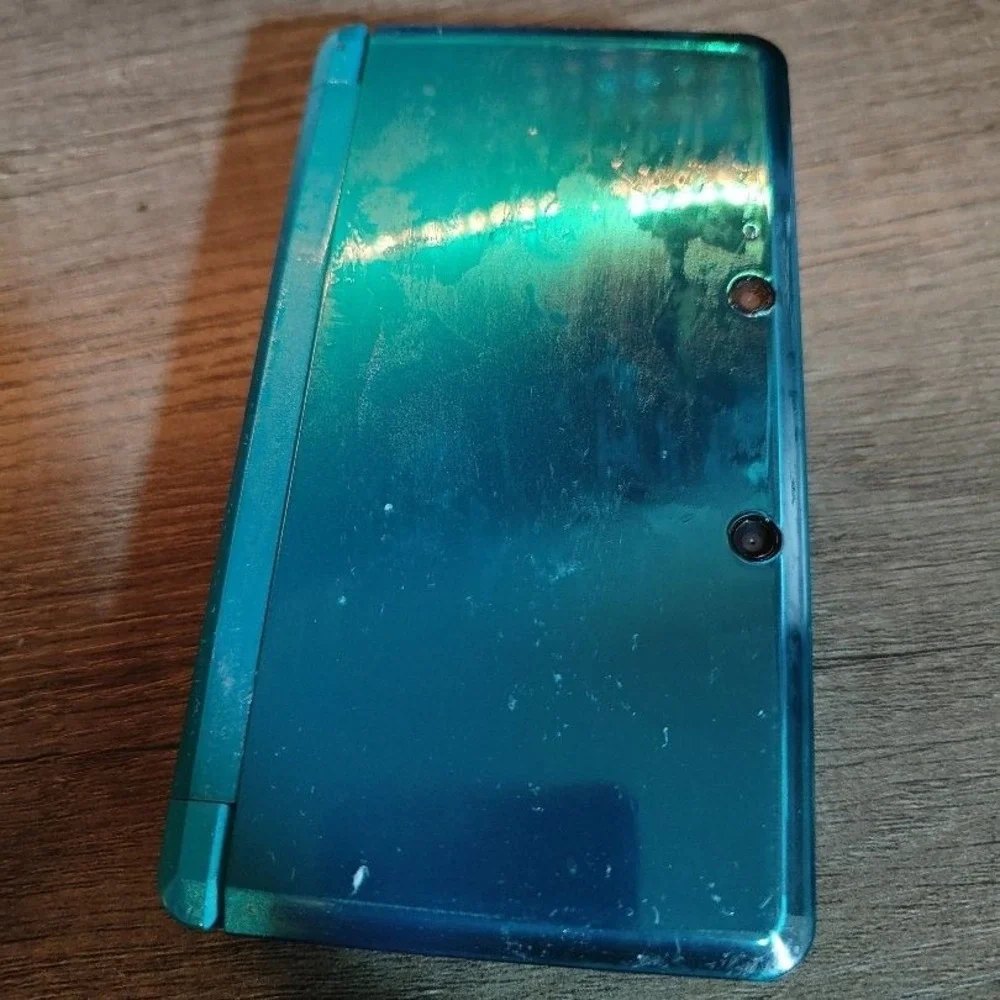 Nintendo 3DS Aqua Blue Handheld Gaming Console Glasses-free 3D Retro Fun ctr-001 - Picture 3 of 5